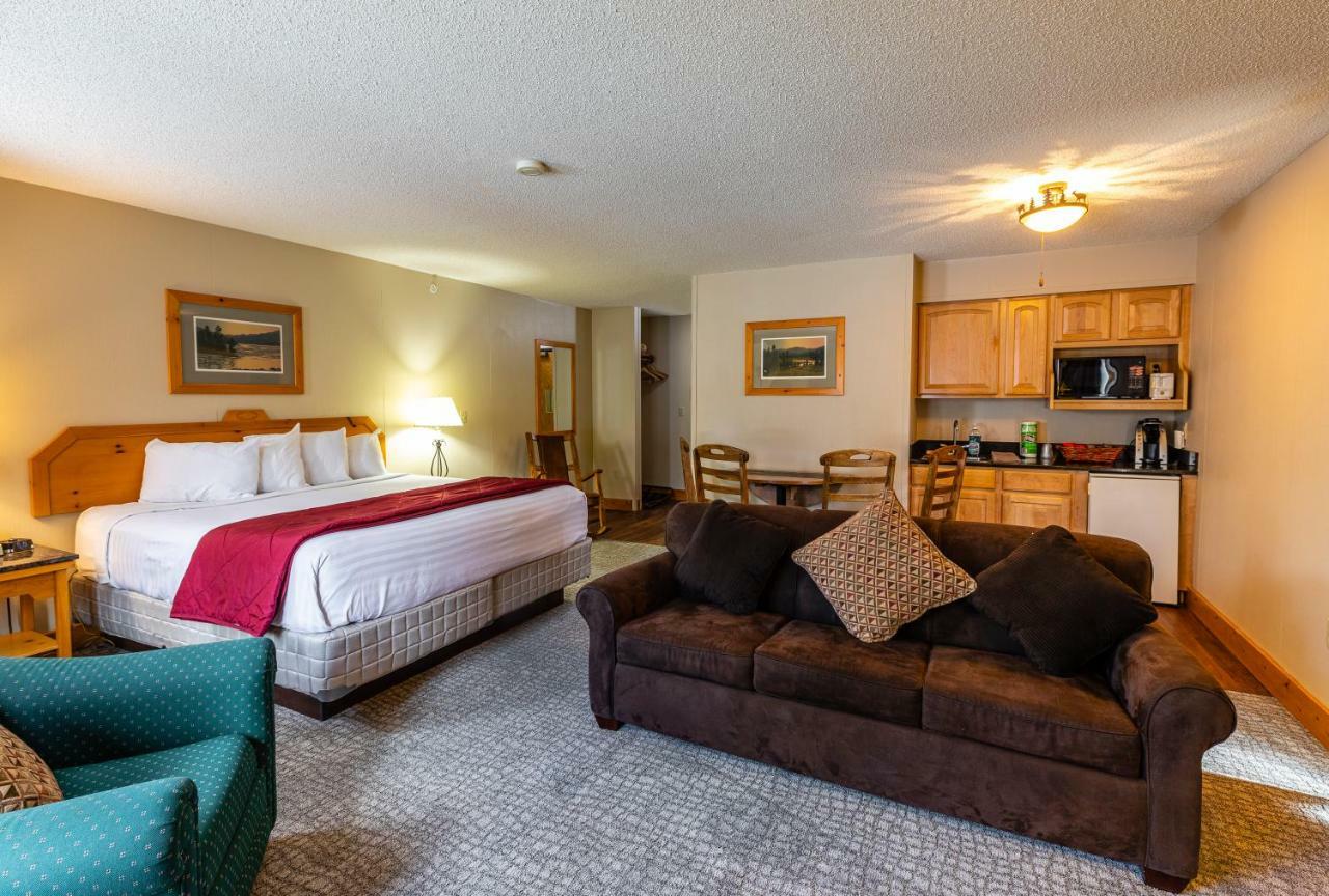 Lodge At Palmer Gulch Hill City Exterior photo