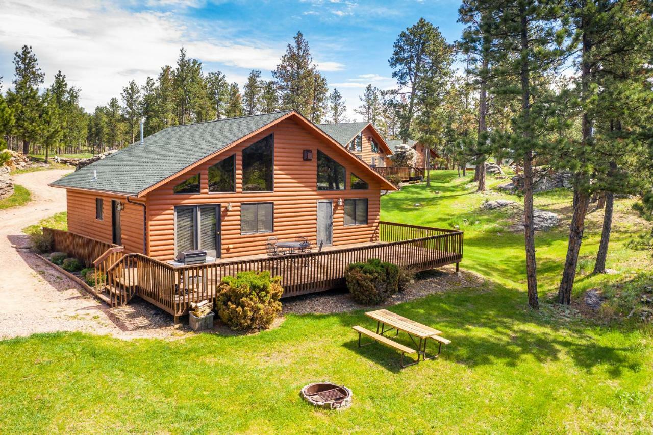 Lodge At Palmer Gulch Hill City Exterior photo